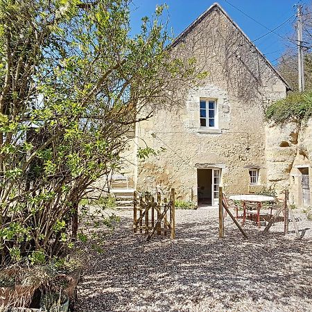 Gite Atypique Au Coeur Du Village - Beauval 5 Min Châteauvieux Exterior photo