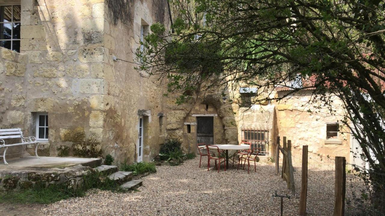 Gite Atypique Au Coeur Du Village - Beauval 5 Min Châteauvieux Exterior photo